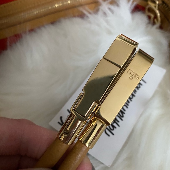 Gucci shoulder bag - Picture 9 of 16